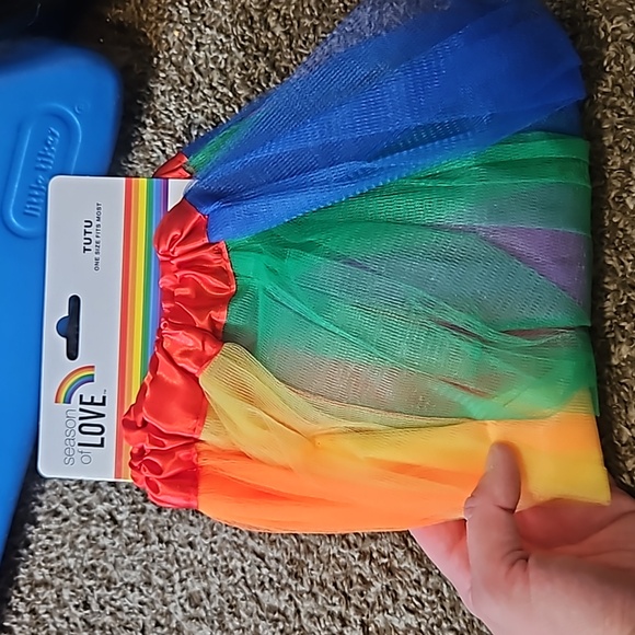 SEASON OF LOVE PRIDE COLLECTION BUNDLE: TUTU, NECKLACE, BRACELET: NEW WITH TAGS - Picture 2 of 7